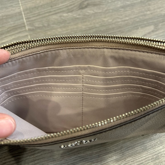 Coach Wristlet - Picture 3 of 4